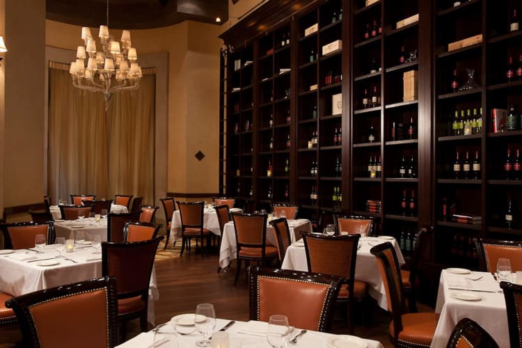Carnevino bar
